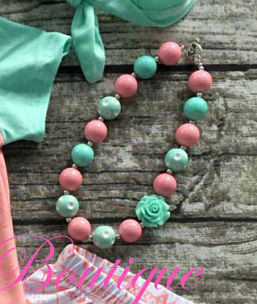 Chunky Necklace Mint Pink