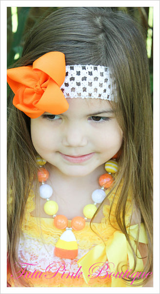 Chunky Necklace Candy Corn